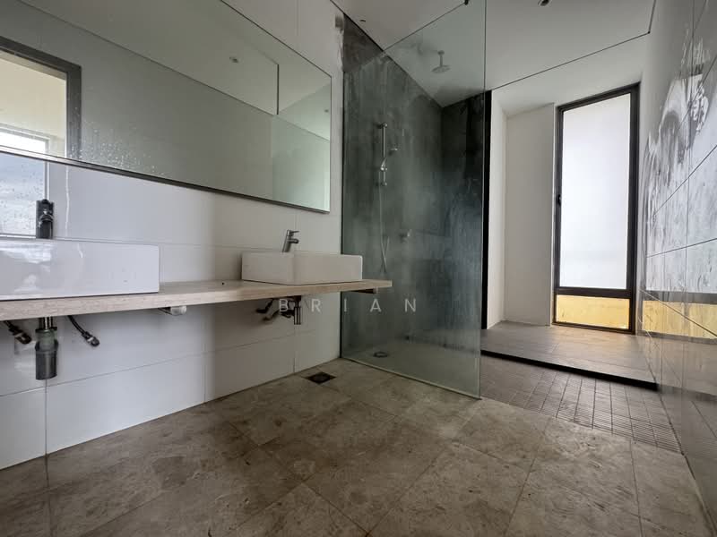 3-storey Terraced House for Sale in Sierramas (Sungai Buloh) - Brian Tang - Bathroom - PropertyGuru.com.my