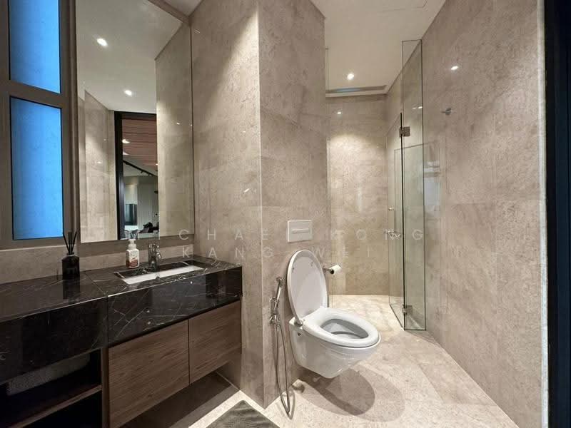 Service Residence for Sale at Banyan Tree Signatures - Michael Kong Kang Wei - Bathroom - PropertyGuru.com.my