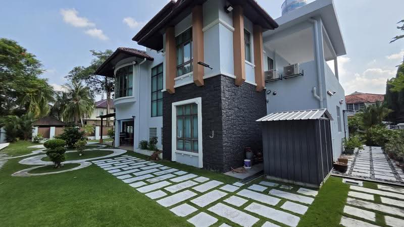 Bungalow House untuk Dijual di Kota Kemuning (Shah Alam) - J J - PropertyGuru.com.my