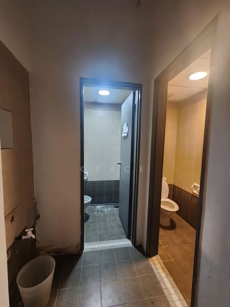 Kedai untuk Dijual di Petaling Jaya (Selangor) - Grace Tan - Bathroom - PropertyGuru.com.my
