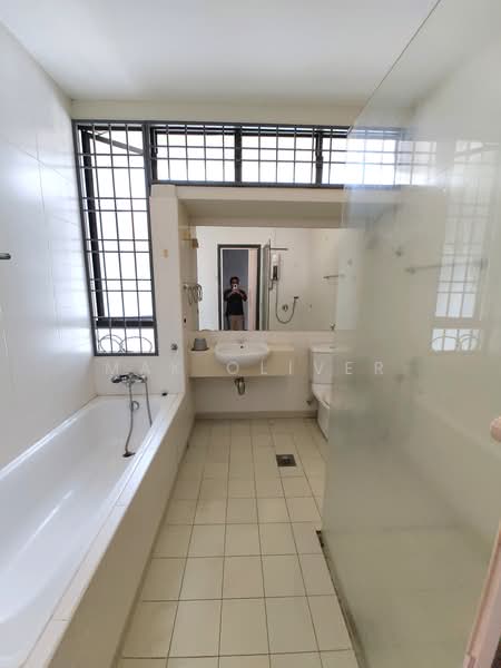 2.5-storey Terraced House for Rent in Taman Esplanad (Bukit Jalil) - Mak Oliver - PropertyGuru.com.my