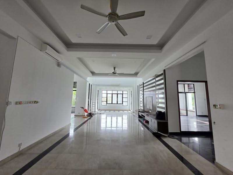 Rumah Banglo untuk Dijual di Country Heights Damansara (Kuala Lumpur) - Mac Chia - Living Room - PropertyGuru.com.my