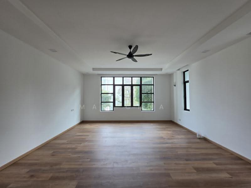 Rumah Banglo untuk Dijual di Country Heights Damansara (Kuala Lumpur) - Mac Chia - Living Room - PropertyGuru.com.my