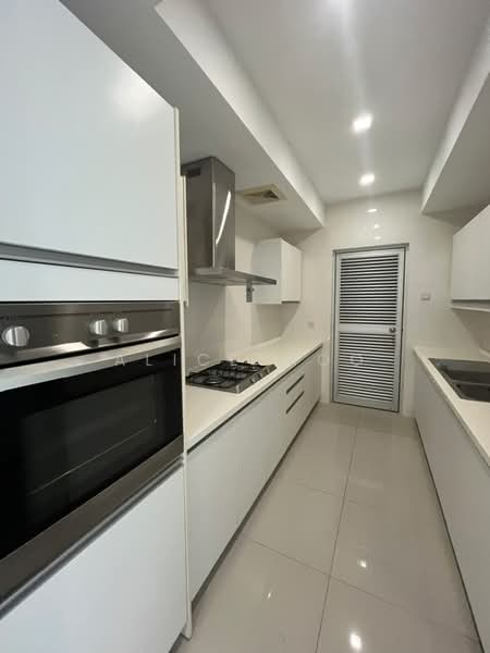Servis Apartment untuk Disewa di Solaris Dutamas - Alice Moo - PropertyGuru.com.my
