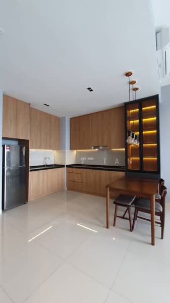 Servis Apartment untuk Disewa di Cyperus @ Tropicana Gardens - Kenny Tan - PropertyGuru.com.my