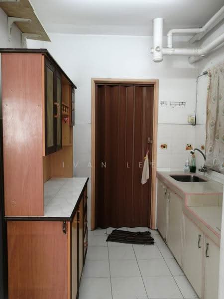 Apartment for Sale at Pangsapuri Vista Serdang - Ivan Lee CR - Kitchen - PropertyGuru.com.my