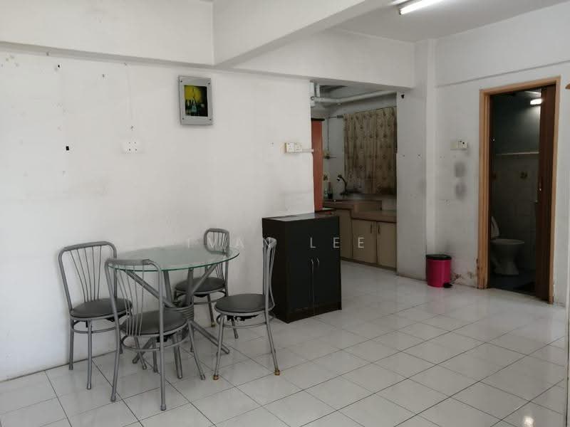 Apartment for Sale at Pangsapuri Vista Serdang - Ivan Lee CR - Dining Room - PropertyGuru.com.my
