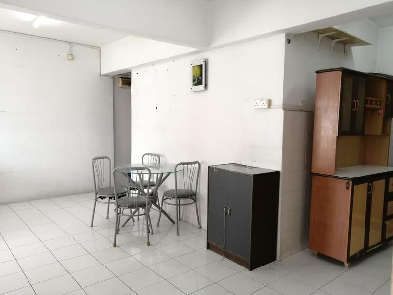 Apartment for Sale at Pangsapuri Vista Serdang - Ivan Lee CR - Dining Room - PropertyGuru.com.my