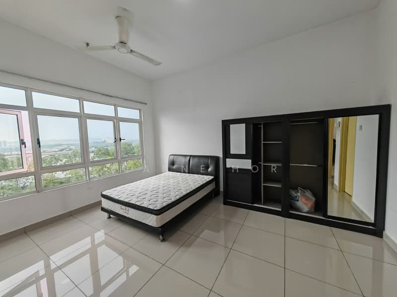 Condominium for Sale at La Thea Residences - Jeanne Hor - Master Bedroom 1 - PropertyGuru.com.my