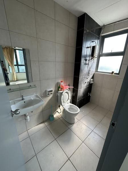 Kediaman Servis untuk Dijual di D'Pulze Cyberjaya - Alan Wan - Bathroom - PropertyGuru.com.my