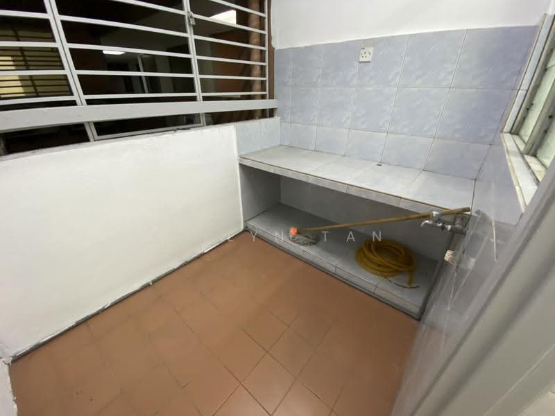 Kondominium untuk Dijual di The 19 Usj City Mall - Evelyn Tan - Balcony - PropertyGuru.com.my