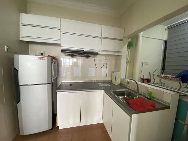 Kondominium untuk Dijual di The 19 Usj City Mall - Evelyn Tan - Kitchen - PropertyGuru.com.my