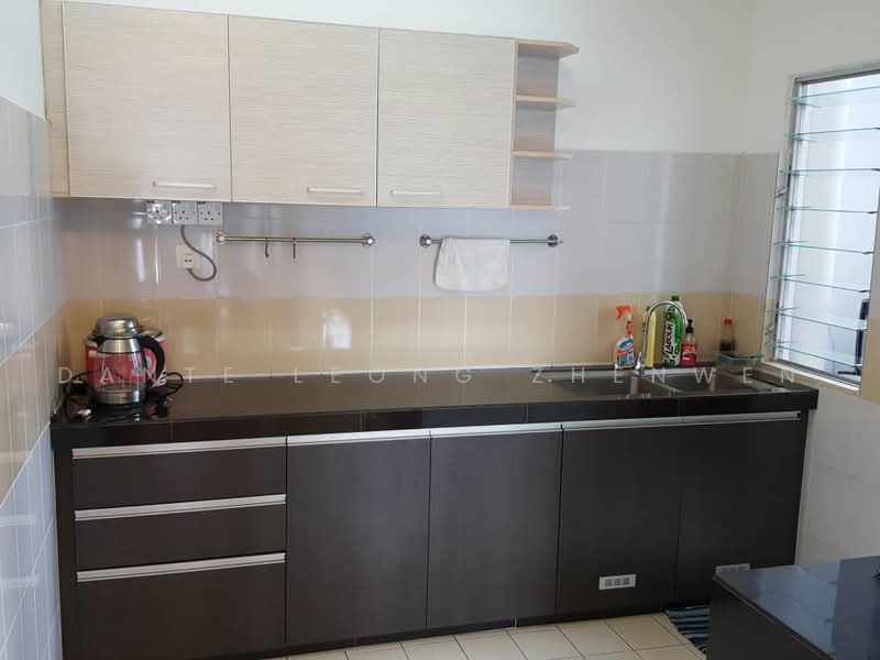 Condominium for Rent at Vistaria Residensi - Dante Leong Zhenwen - Kitchen - PropertyGuru.com.my