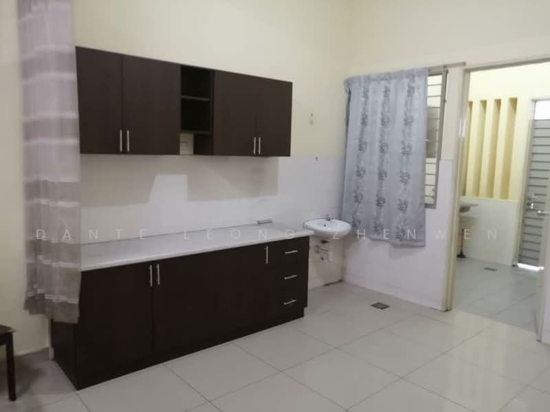 Condominium for Rent at Vistaria Residensi - Dante Leong Zhenwen - Kitchen - PropertyGuru.com.my