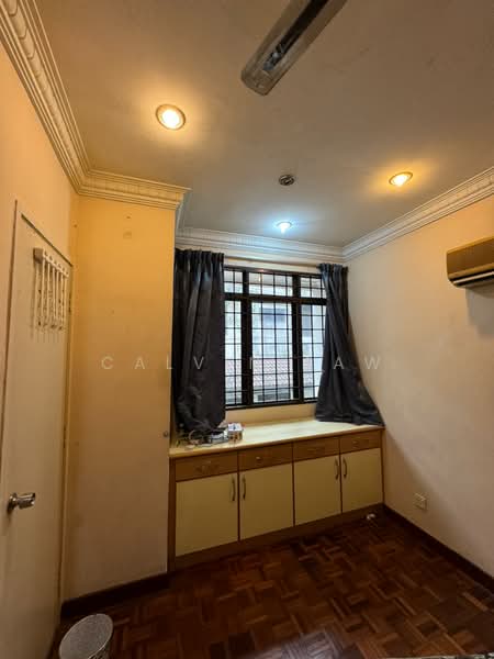 2.5-storey Terraced House for Sale in Bandar Utama (Selangor) - Calvin Law - PropertyGuru.com.my
