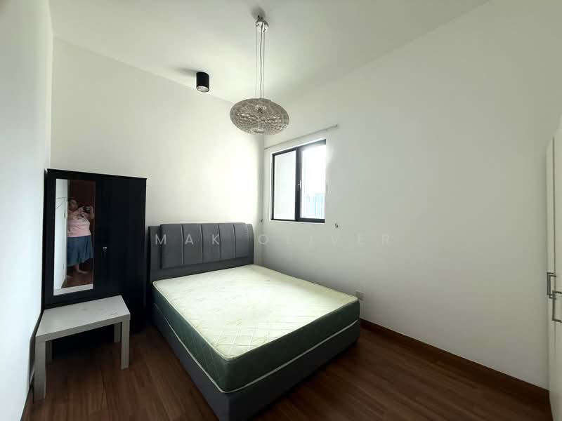 Condominium for Sale at KM1 West - Mak Oliver - Bedroom - PropertyGuru.com.my