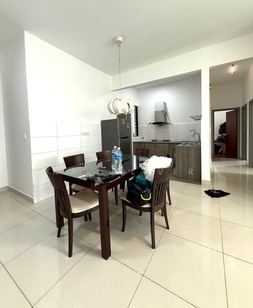 Condominium for Sale at KM1 West - Mak Oliver - Kitchen - PropertyGuru.com.my