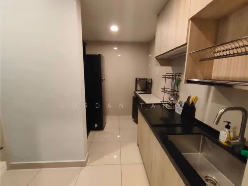 Kediaman Servis untuk Dijual di Sfera Residency - Jordan Tang - Kitchen - PropertyGuru.com.my