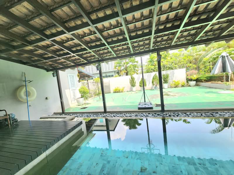 Rumah Banglo untuk Dijual di Putra Heights (Subang Jaya) - Marilyn Loh - Pool - PropertyGuru.com.my