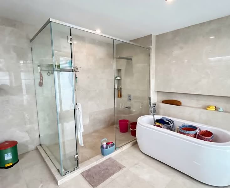 Rumah Banglo untuk Dijual di Putra Heights (Subang Jaya) - Marilyn Loh - Bathroom - PropertyGuru.com.my