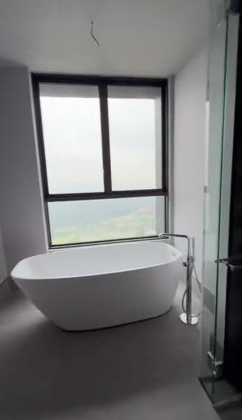 Kondominium untuk Dijual di Aetas Damansara - Kelvin Tan - Bathroom - PropertyGuru.com.my