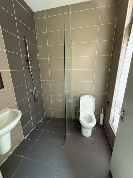2-storey Terraced House for Rent in Cyberjaya (Selangor) - Liew She Anne - Bathroom - PropertyGuru.com.my