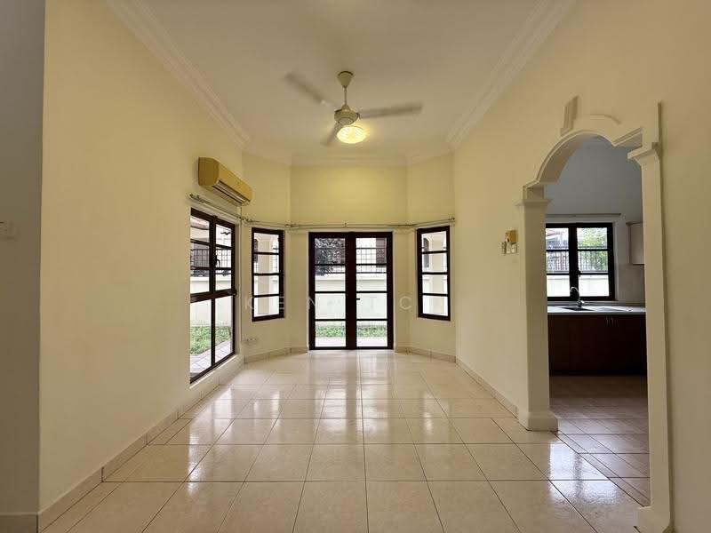 Rumah Berkembar untuk Dijual di Mutiara Damansara (Selangor) - Ken TCK - Living Room - PropertyGuru.com.my