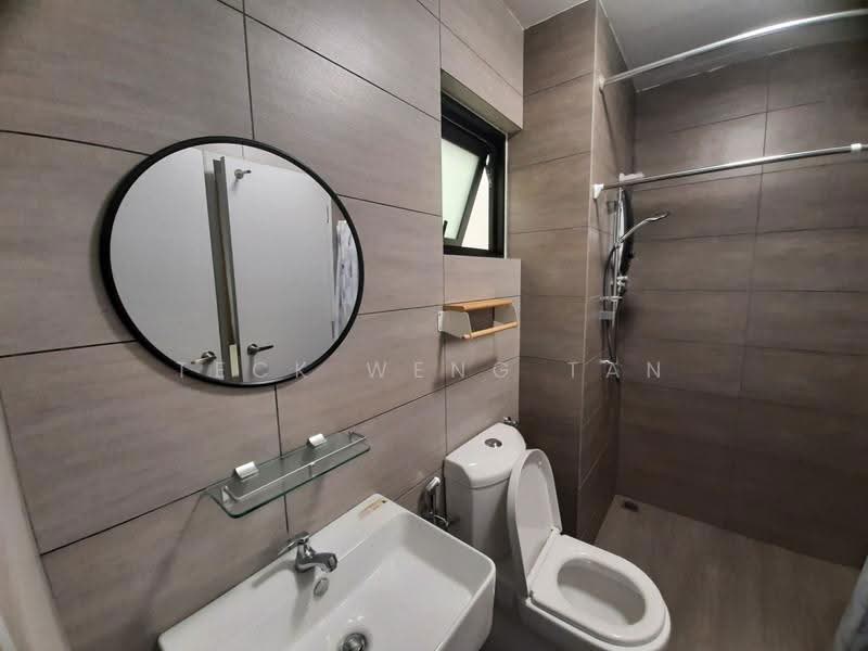 Kediaman Servis untuk Disewa di The Amber Residence @ TwentyFive.7 - Teck Weng Tan - Bathroom - PropertyGuru.com.my