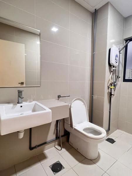Kondominium untuk Dijual di Mirage By The Lake - Mandy Lim - Bathroom - PropertyGuru.com.my