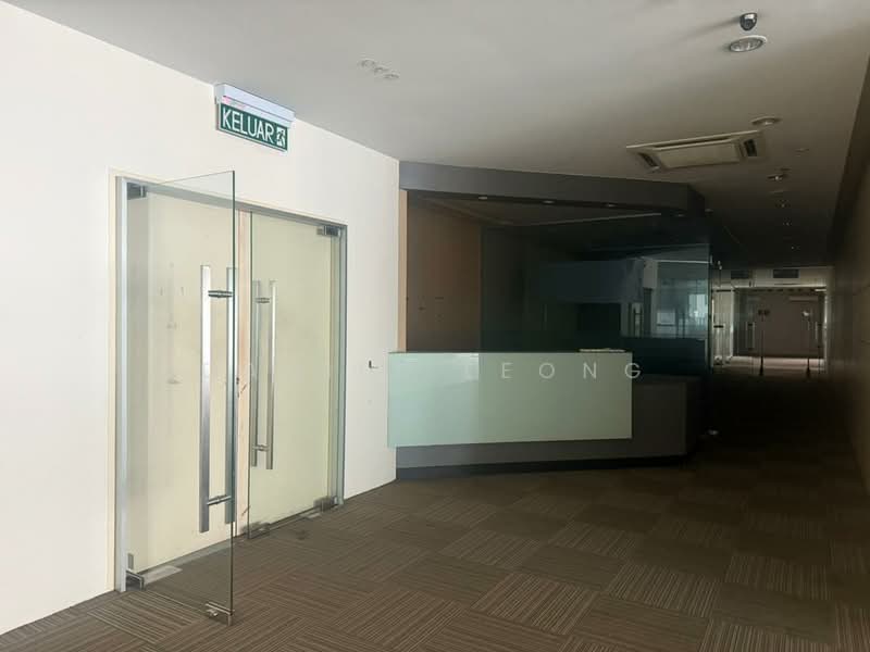 Pejabat untuk Disewa di Petaling Jaya (Selangor) - Daniel Leong - Entrance - PropertyGuru.com.my
