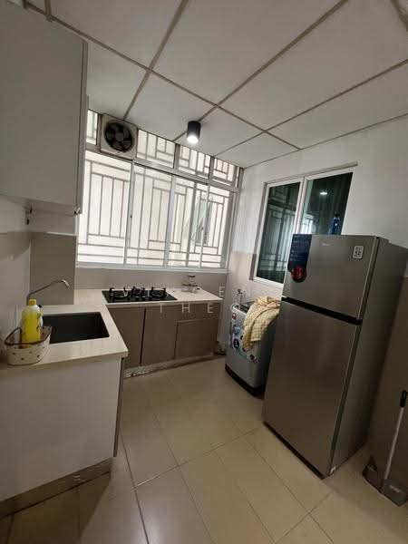 Condominium for Rent at D'suria Condominium - Vincent Theo - Kitchen - PropertyGuru.com.my