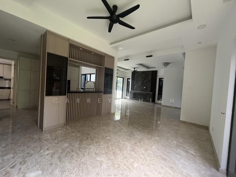 Semi-Detached House for Sale in Lake Edge (Puchong) - Carrey Chiah - PropertyGuru.com.my
