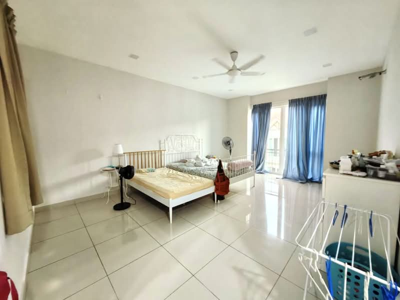 2-storey Terraced House for Sale in Rawang (Selangor) - Vivian Lee - Bedroom - PropertyGuru.com.my