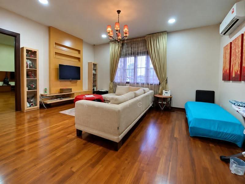 Rumah Banglo untuk Dijual di Damansara Idaman (Ara Damansara) - Ken TCK - Living Room - PropertyGuru.com.my