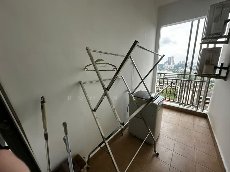 Kondominium untuk Disewa di Shaftsbury Residence - Roman Lee - Balcony - PropertyGuru.com.my
