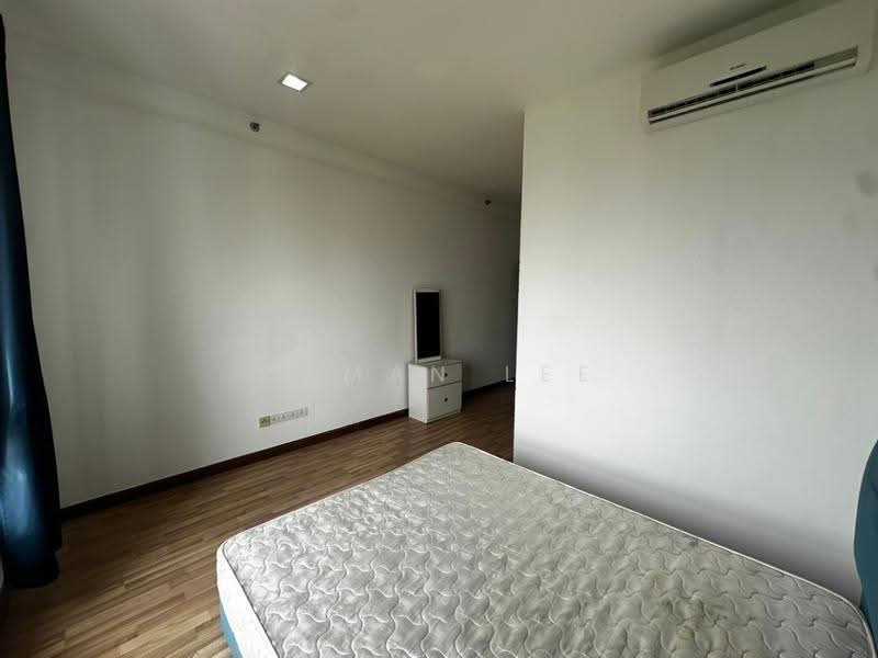Condominium for Rent at Shaftsbury Residence - Roman Lee - Bedroom - PropertyGuru.com.my