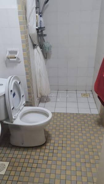 Condominium for Rent at Perdana Emerald - Tricia Peck Kwan Lim - Bathroom - PropertyGuru.com.my