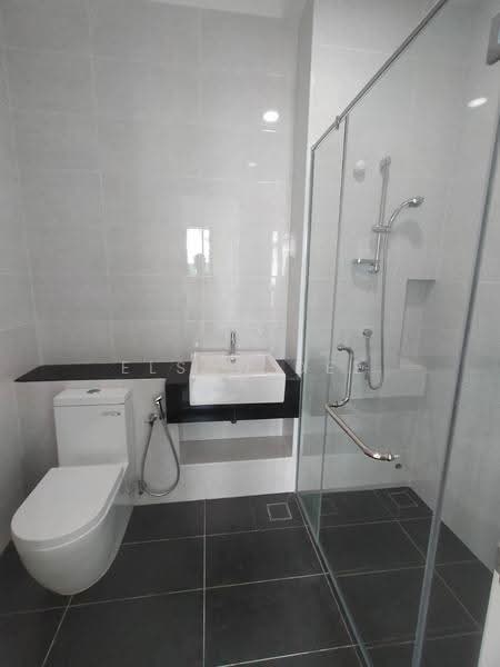 2-storey Terraced House for Sale in Bandar Cassia (Batu Kawan) - Elson Dee - Bathroom - PropertyGuru.com.my