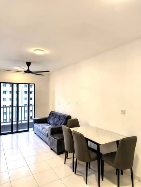 Kondominium untuk Disewa di TRI PINNACLE - Gan Chun Kai - Living Room - PropertyGuru.com.my