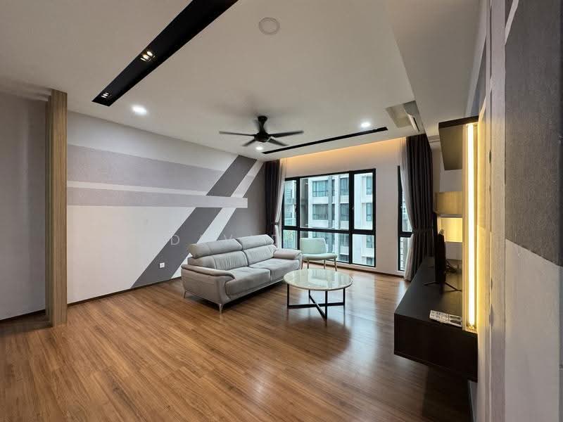 Kediaman Servis untuk Dijual di The Potpourri - David Sin - Living Room - PropertyGuru.com.my
