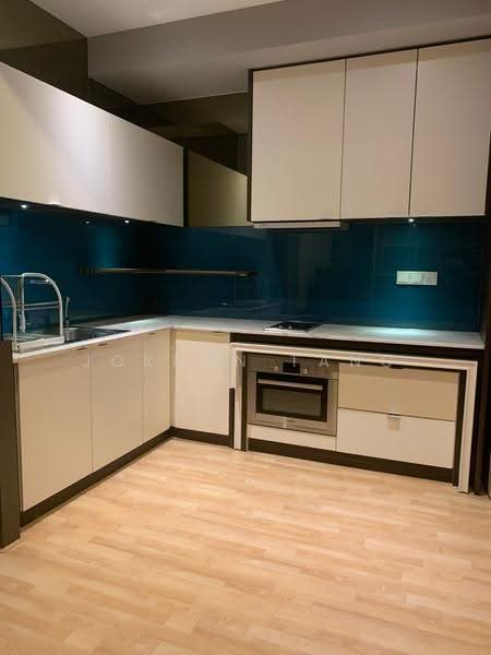 Kediaman Servis untuk Dijual di Verve Suites - Jordan Tang - Kitchen - PropertyGuru.com.my