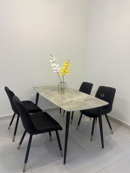 1-storey Terraced House for Rent in Seremban 2 Heights (Seremban 2) - Carine Tham - Dining Room - PropertyGuru.com.my