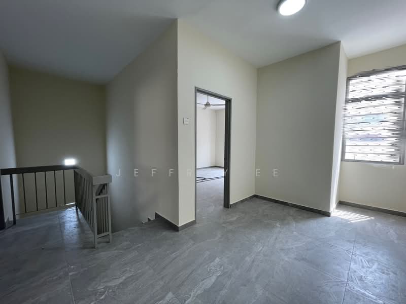 Rumah Teres 2 Tingkat untuk Dijual di Damansara Damai (Selangor) - Jeffrey Ee - PropertyGuru.com.my