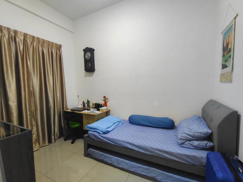 Service Residence for Sale at Amber Cove - Mary Low - Bedroom - PropertyGuru.com.my
