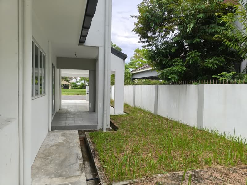 Semi-Detached House for Sale in Kuching (Sarawak) - Cynthia Lim - Exterior - PropertyGuru.com.my