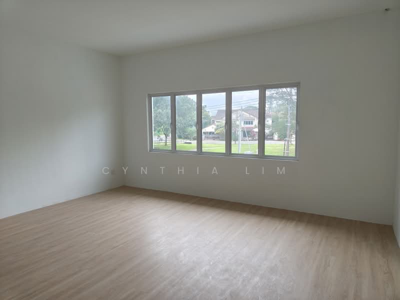 Semi-Detached House for Sale in Kuching (Sarawak) - Cynthia Lim - Living Room - PropertyGuru.com.my