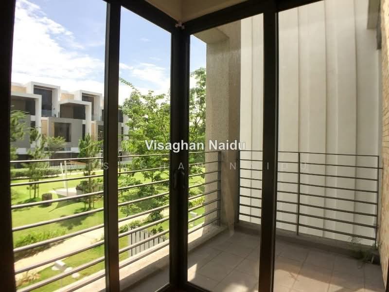 3.5-storey Terraced House for Sale in Bandar Country Homes (Rawang) - Visaghan Naidu - PropertyGuru.com.my