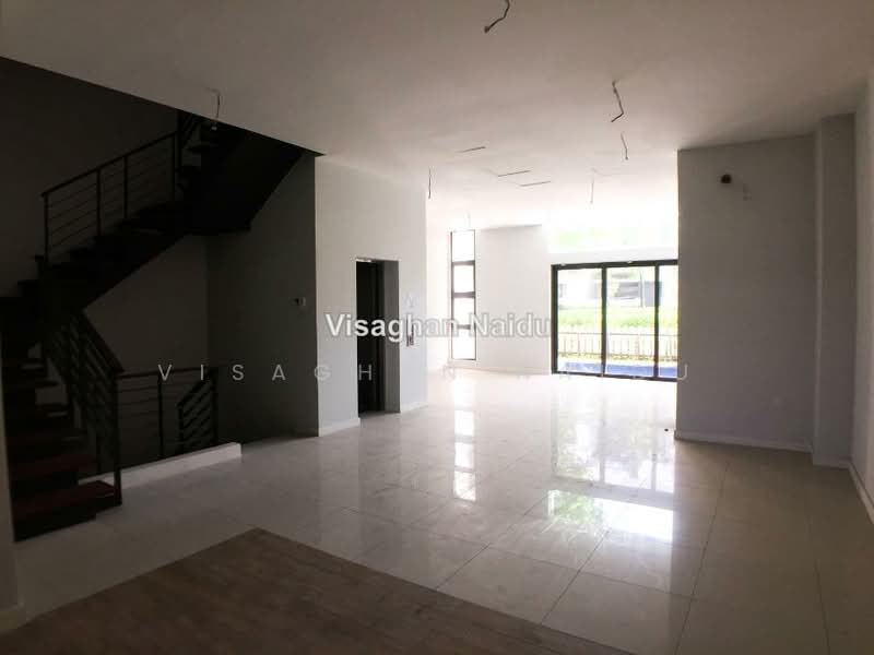 3.5-storey Terraced House for Sale in Bandar Country Homes (Rawang) - Visaghan Naidu - PropertyGuru.com.my