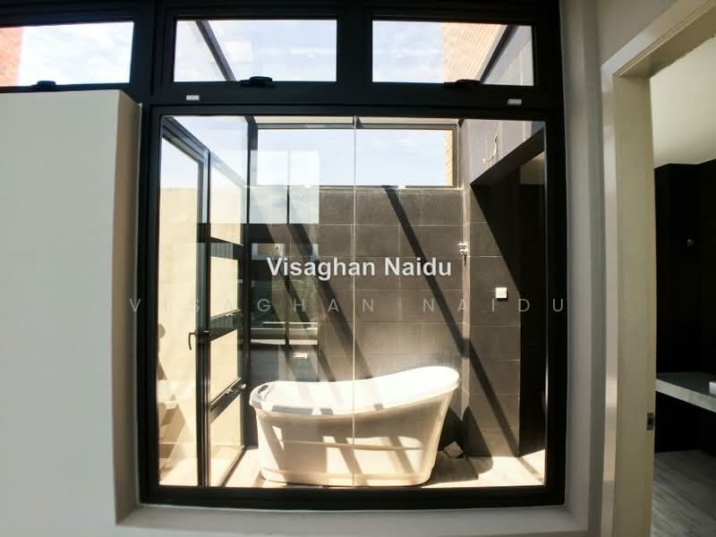 3.5-storey Terraced House for Sale in Bandar Country Homes (Rawang) - Visaghan Naidu - PropertyGuru.com.my