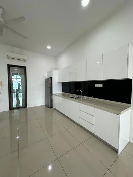 Condominium for Sale at Isle of Kamares - Alan Wan - PropertyGuru.com.my